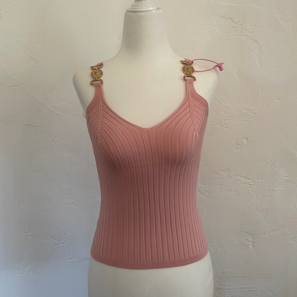 knitted pink top . Brand new.